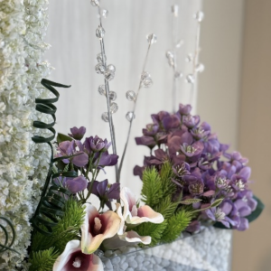 Sculpted Calla Lilies