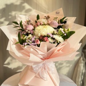 باقة الورده البيضاء